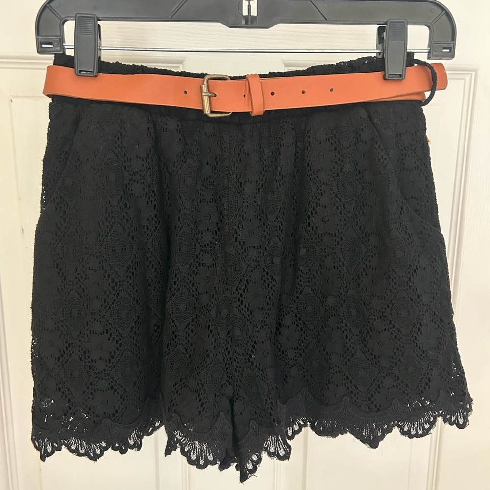 WT Altar’d State black lace shorts with belt